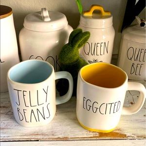 Rae Dunn mugs